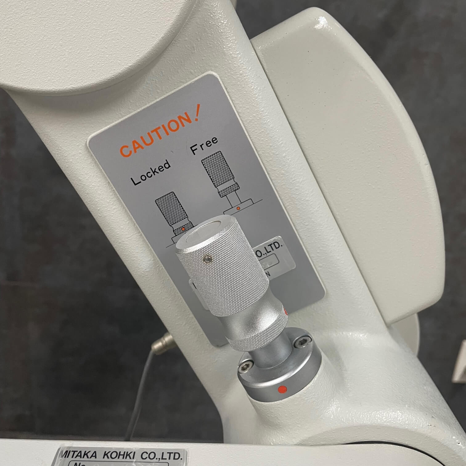 Mitaka Leica Wild M695 Surgery Microscope