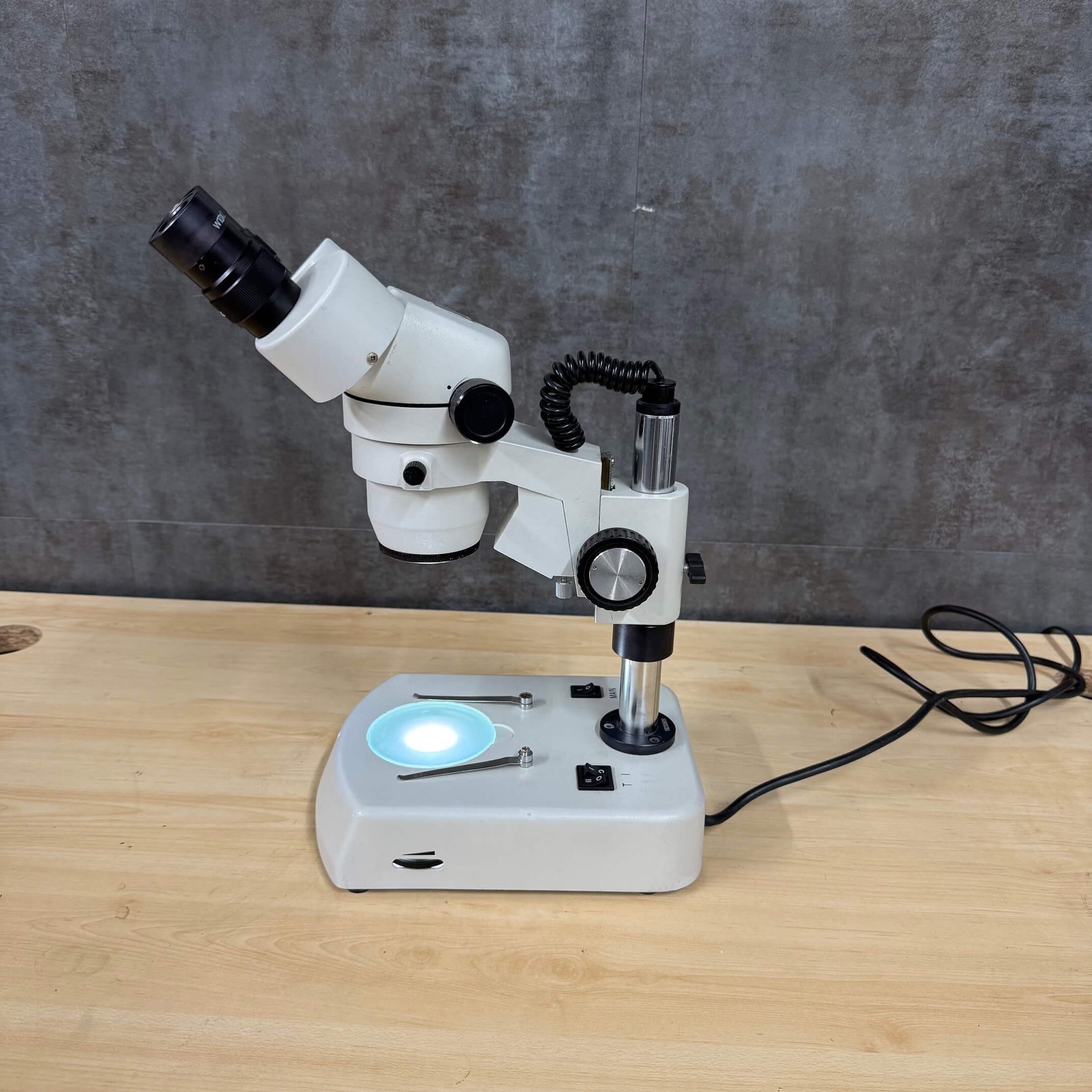 National Optical 420 Zoom Microscope