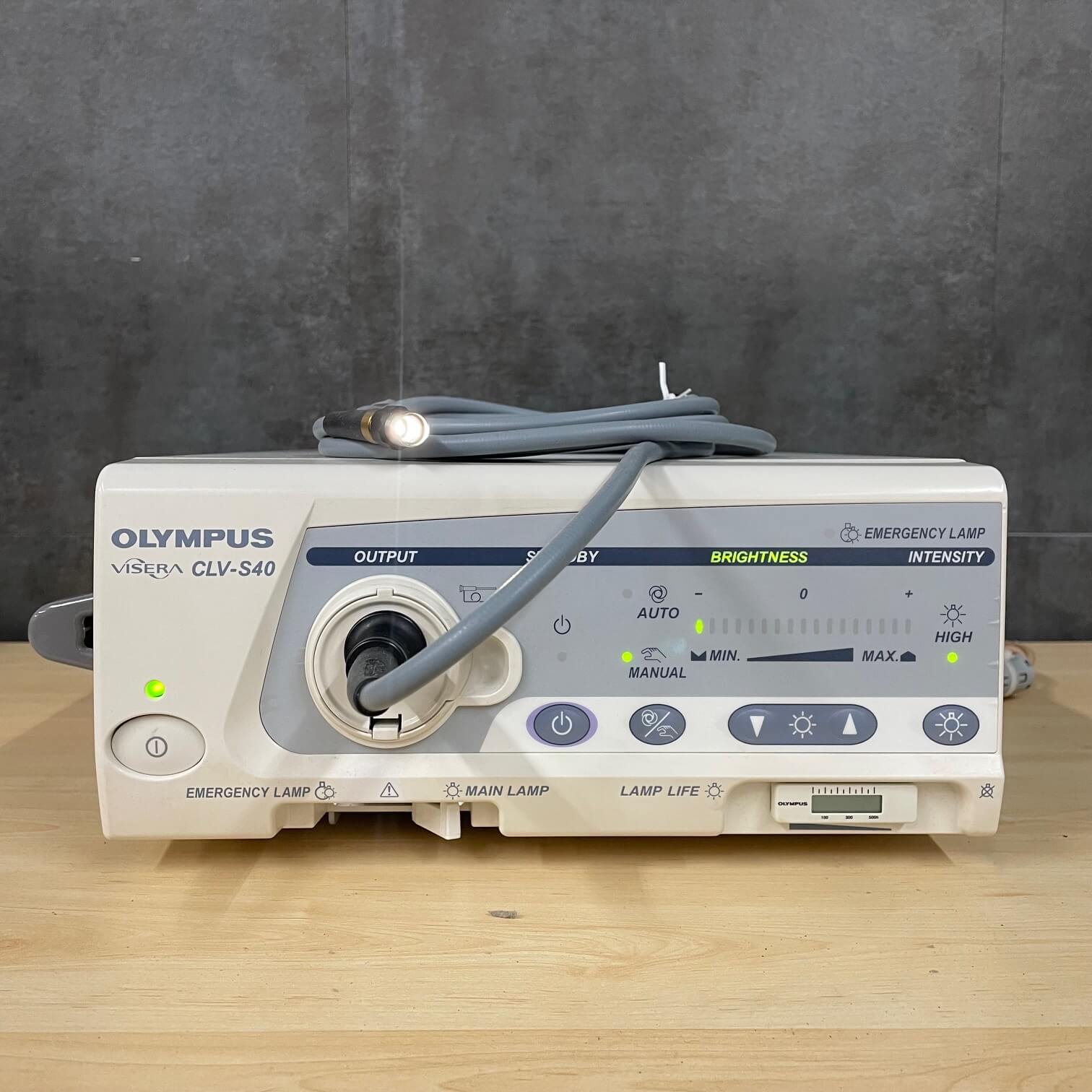 Olympus Visera Light Source