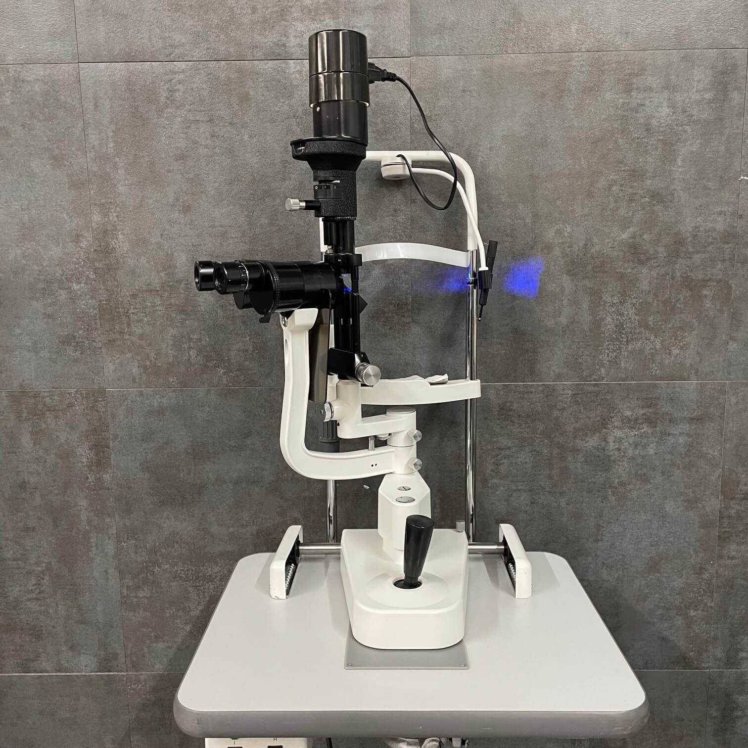 Optilasa Slit Lamp 