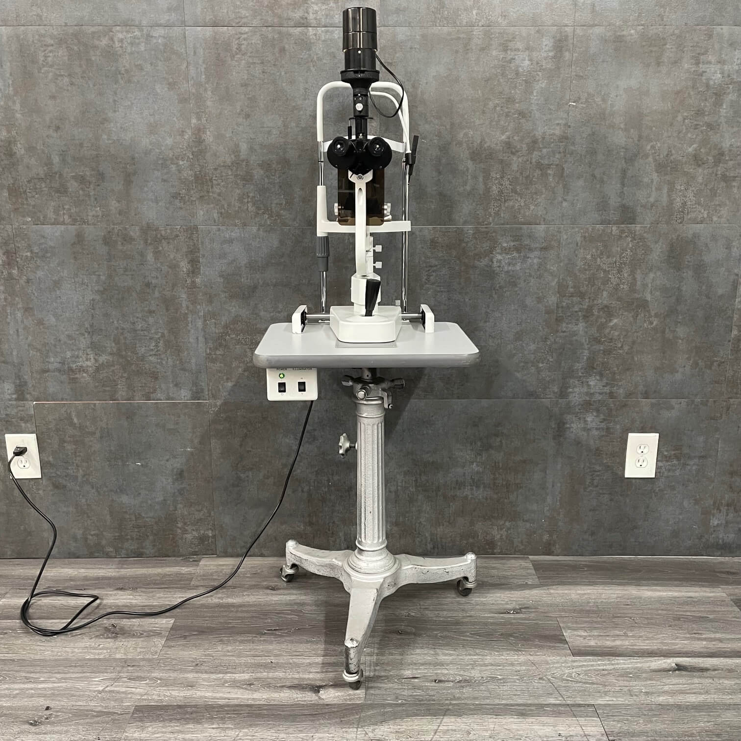 Optilasa Slit Lamp 