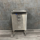 Pedigo anesthetist cabinet