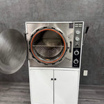 Magna Clave Autoclave Sterilizer in Los Angeles