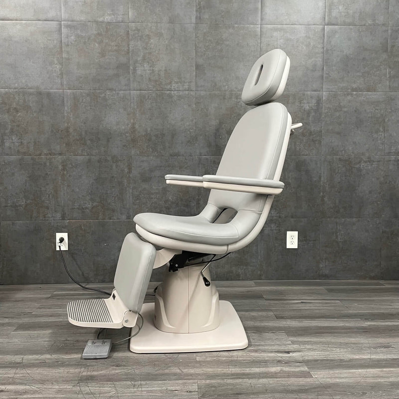 Reliance exam chair Los Angeles California