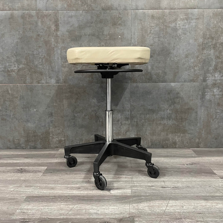 Reliance Style Stool Reliance 5348 Physician Stool no back - – Angelus Medical and Optical