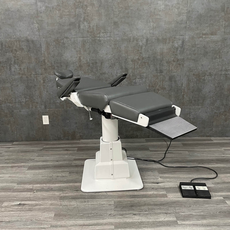 Reliance 7000 Exam Chair