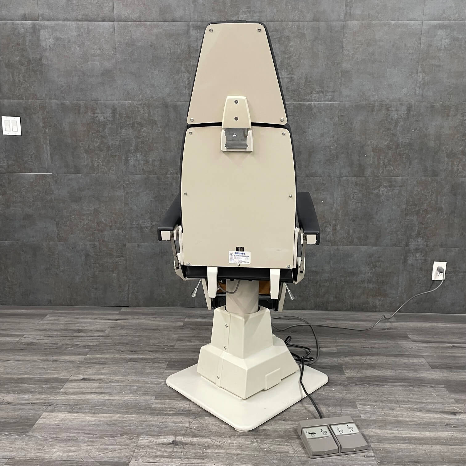 Reliance 7100HF Power procedure chair
