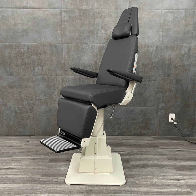 Reliance 7100HF Power procedure chair

