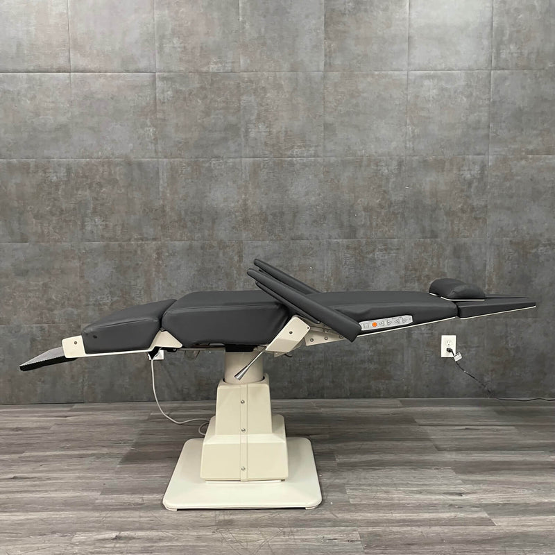 Reliance 7100HF Power procedure chair
