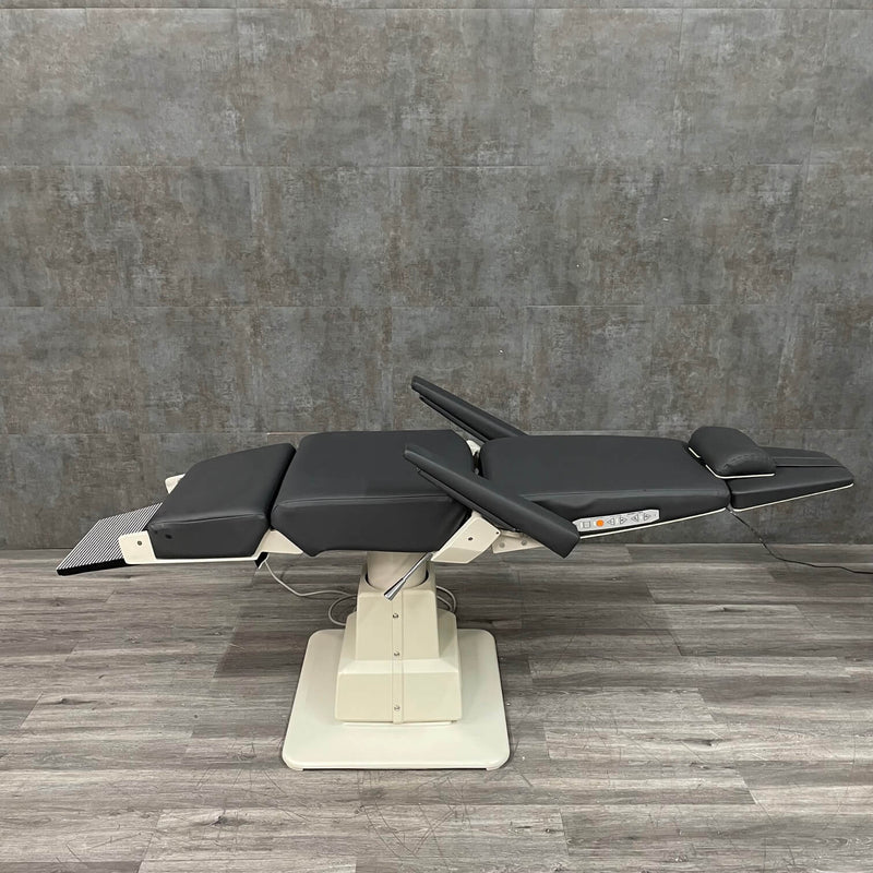 Reliance 7100HF Power procedure chair
