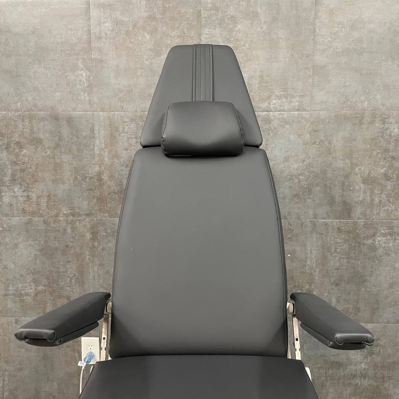 Reliance 7100 Exam Chair