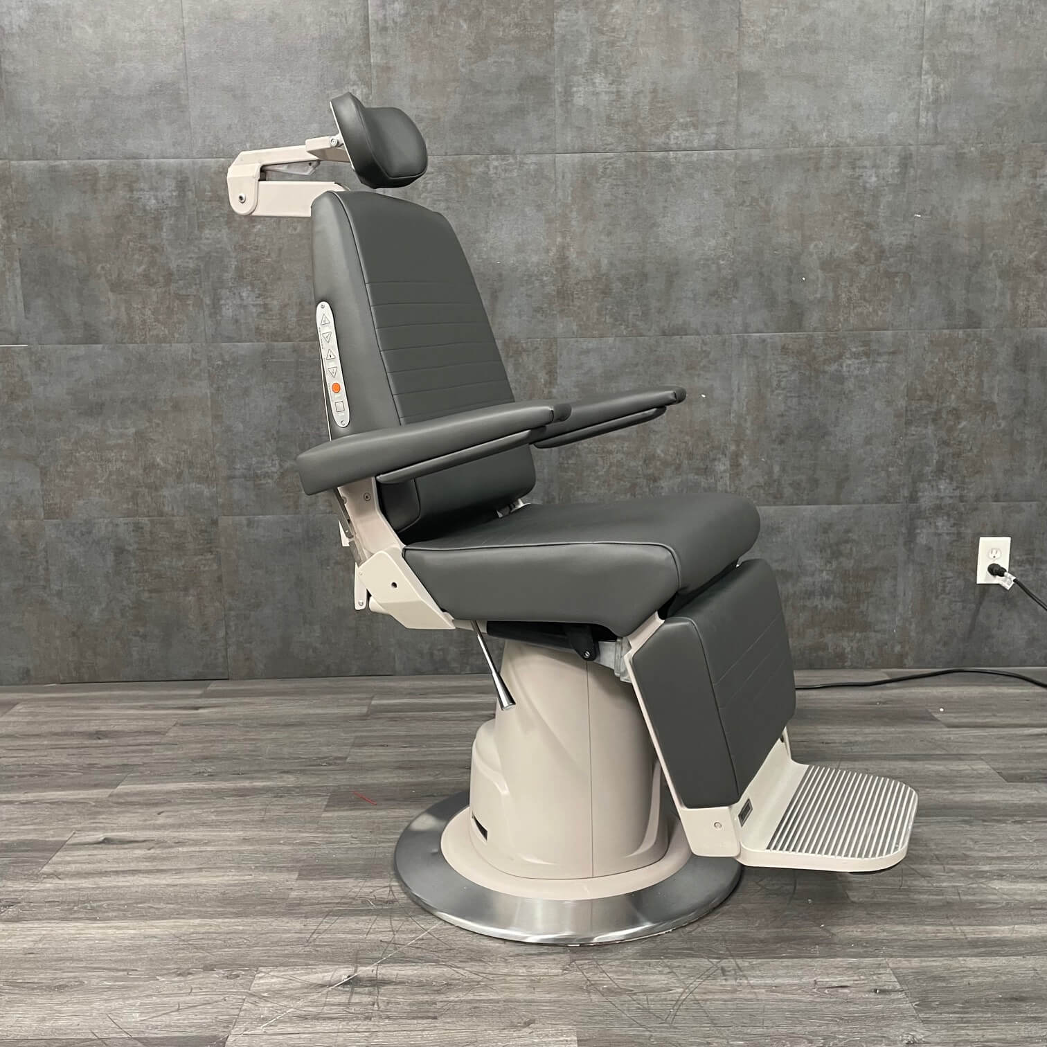 Reliance 710H Power Procedure Chair
