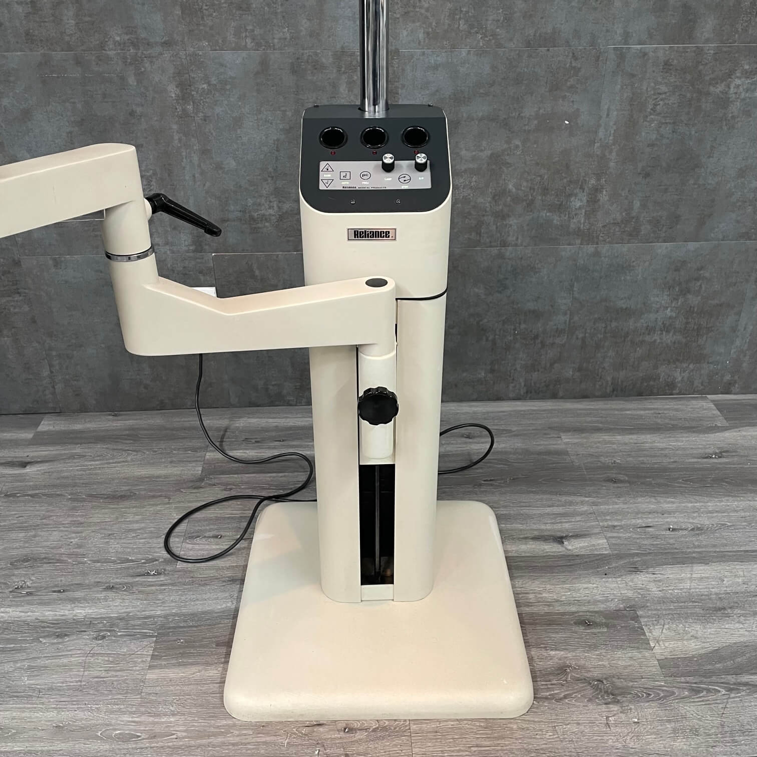 Optical Instrument Stand for Eye Exams – California