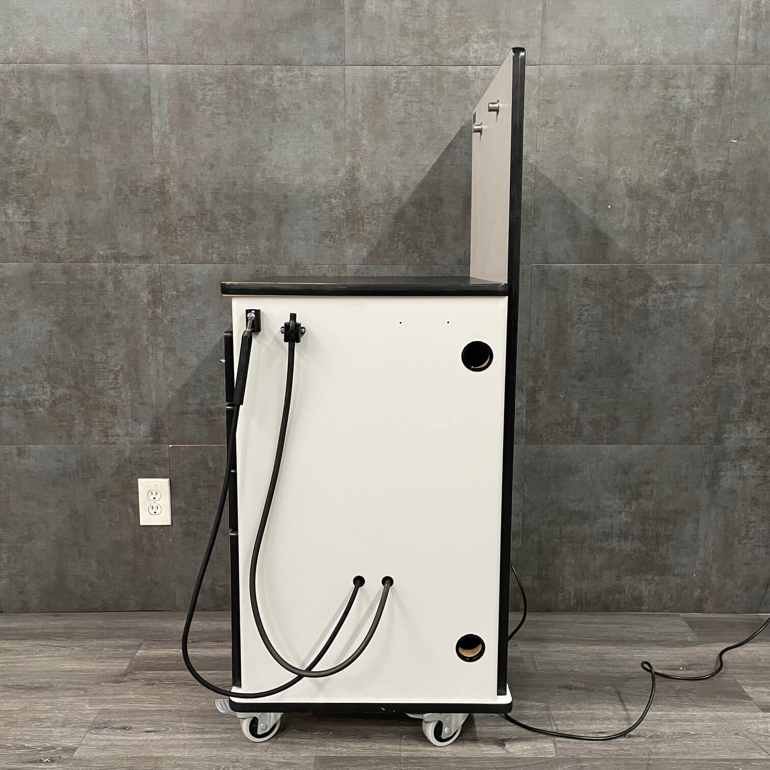 Reliance 8150 ENT Cabinet