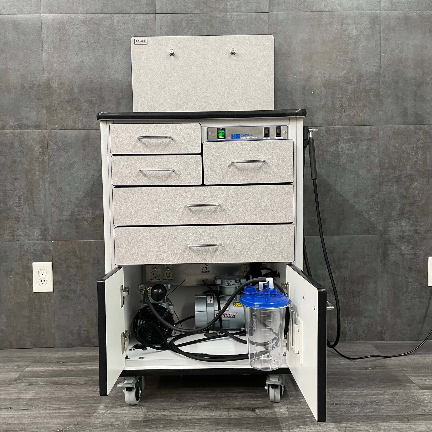 Reliance 8150 ENT Cabinet