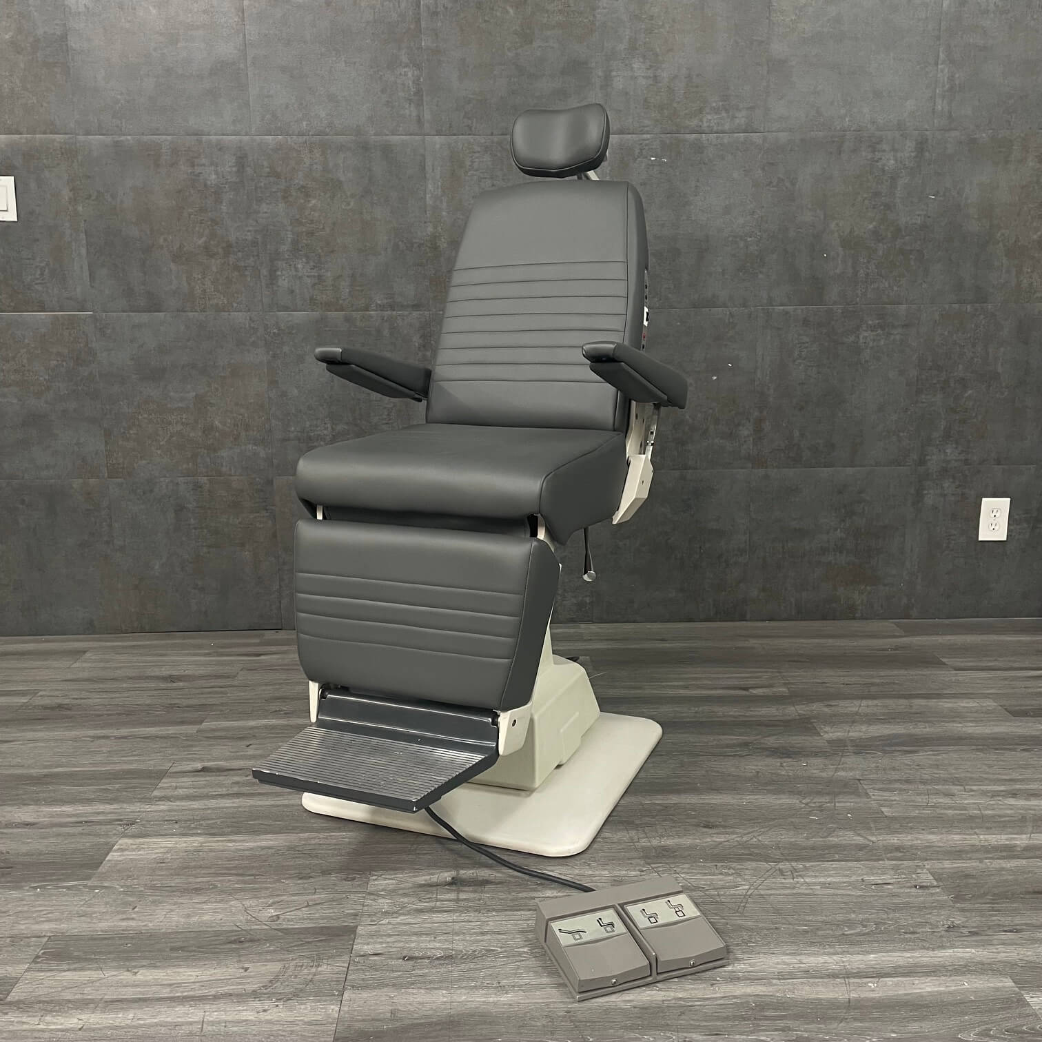 Buy Reliance Power Exam Chair near me