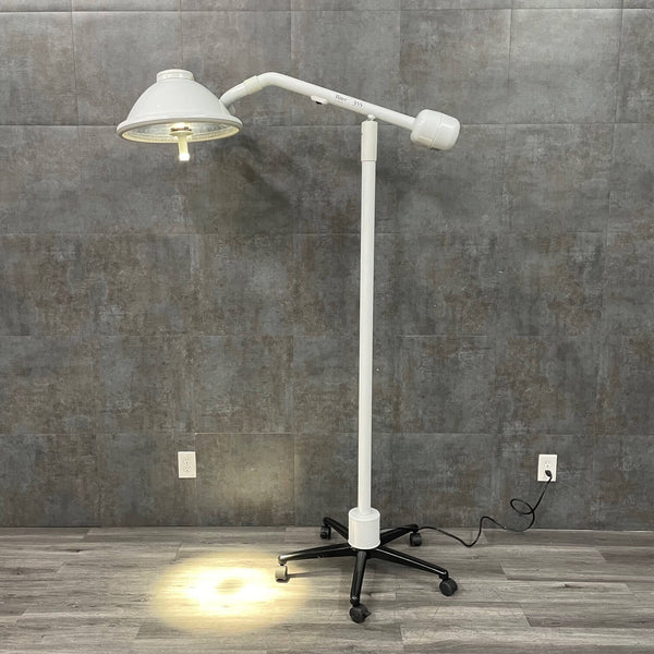 Ritter 355 Surgical Light with Mobile Base