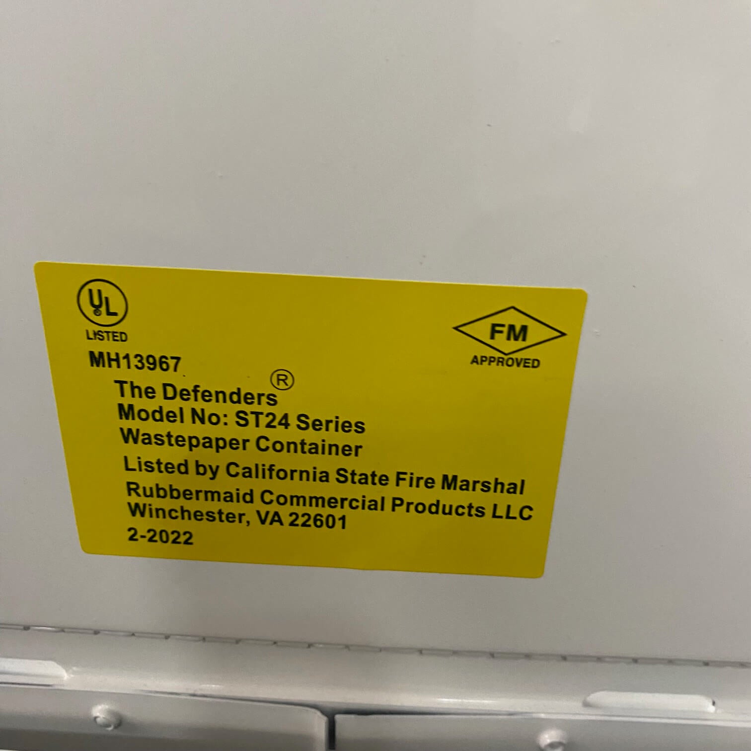 Rubbermaid Defender Medical Trash Can