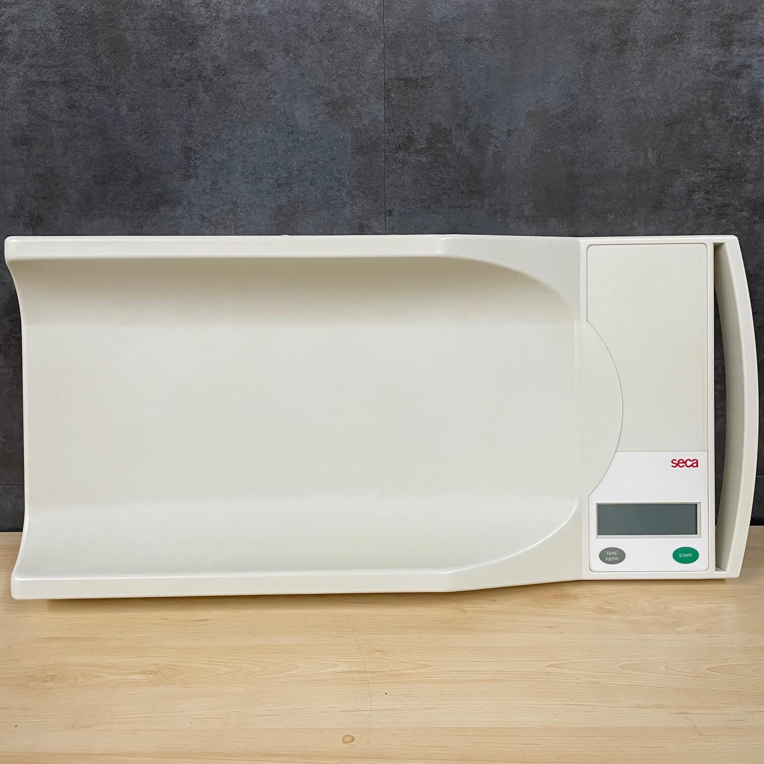 SECA 334 Pediatric Scale