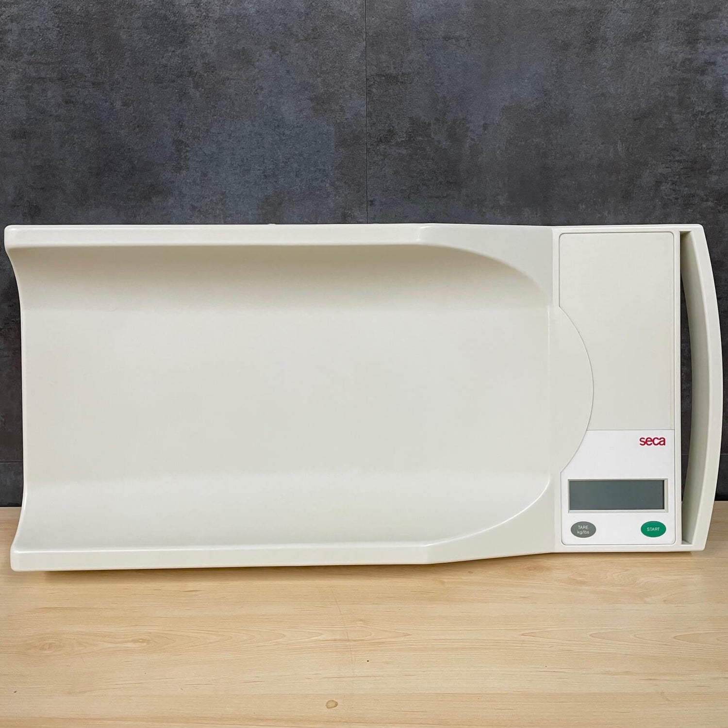 SECA 334 Pediatric Scale - Angelus Medical