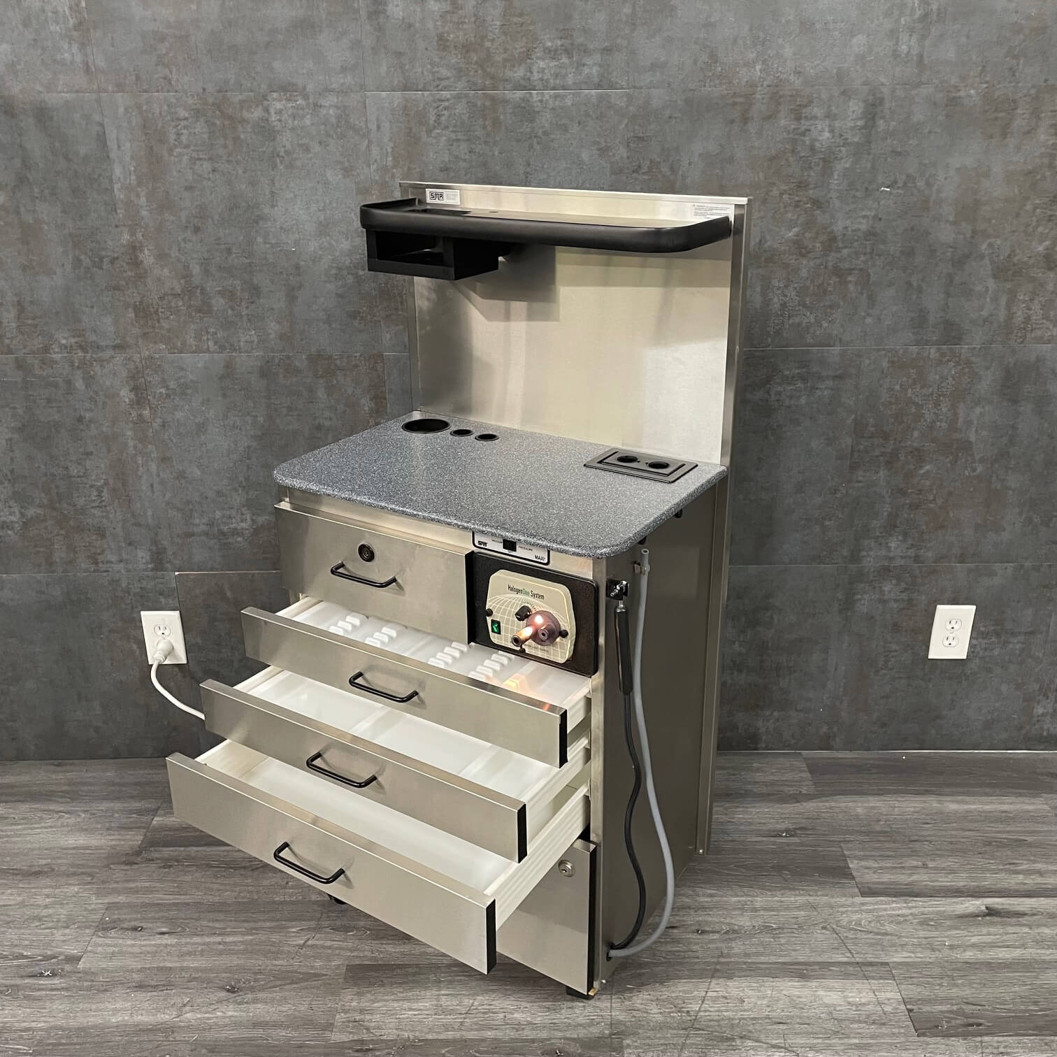 SMR MAXI S160001D ENT Cabinet