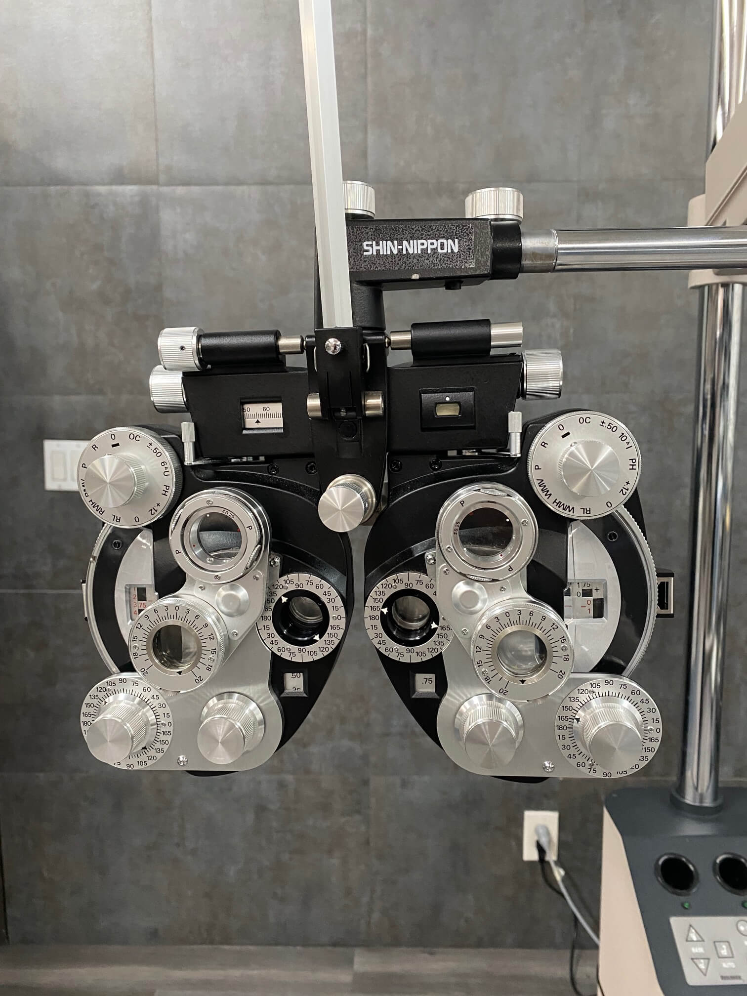 Shin-Nippon Phoropter + Cylinder