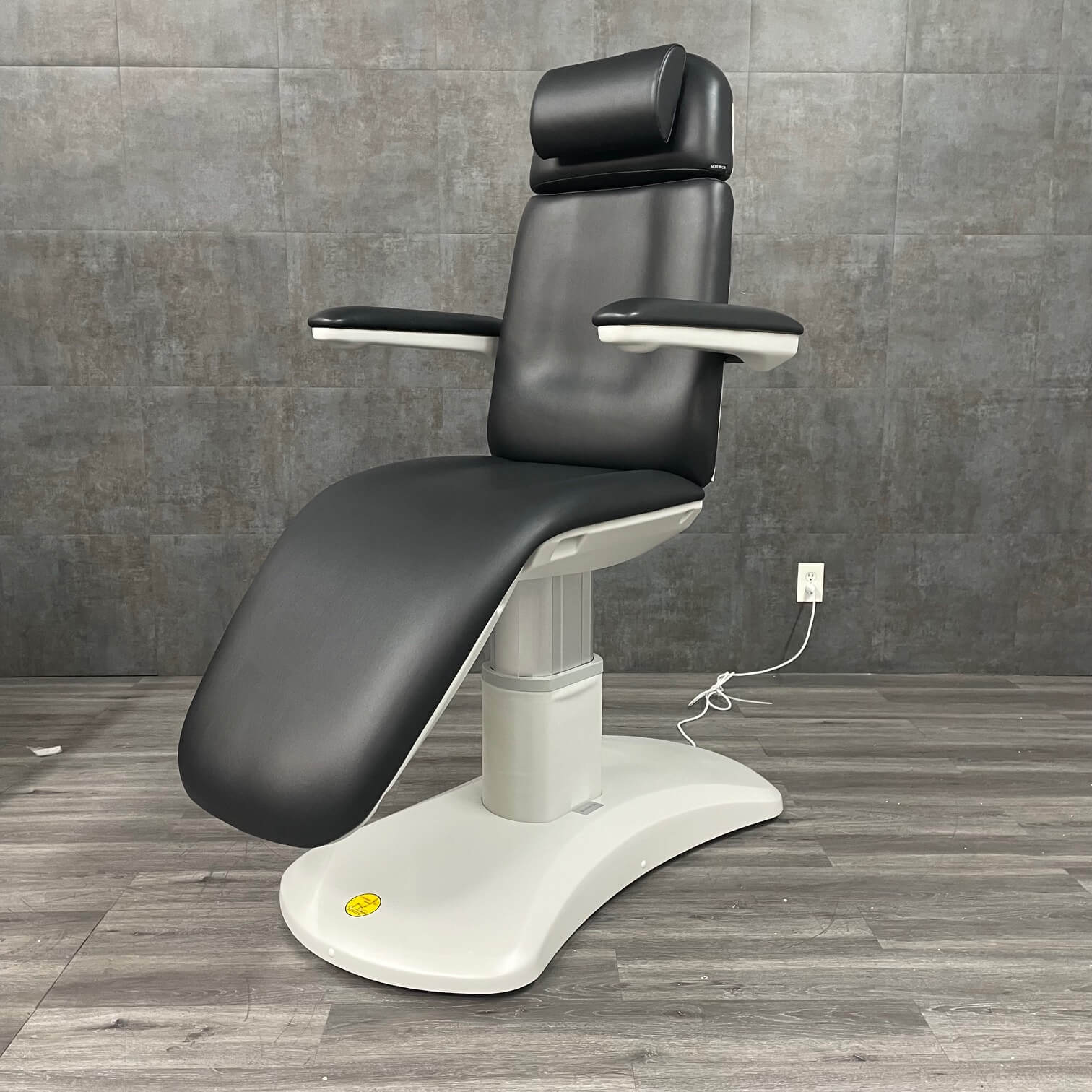 Silver Fox 2270FB Spa Chair