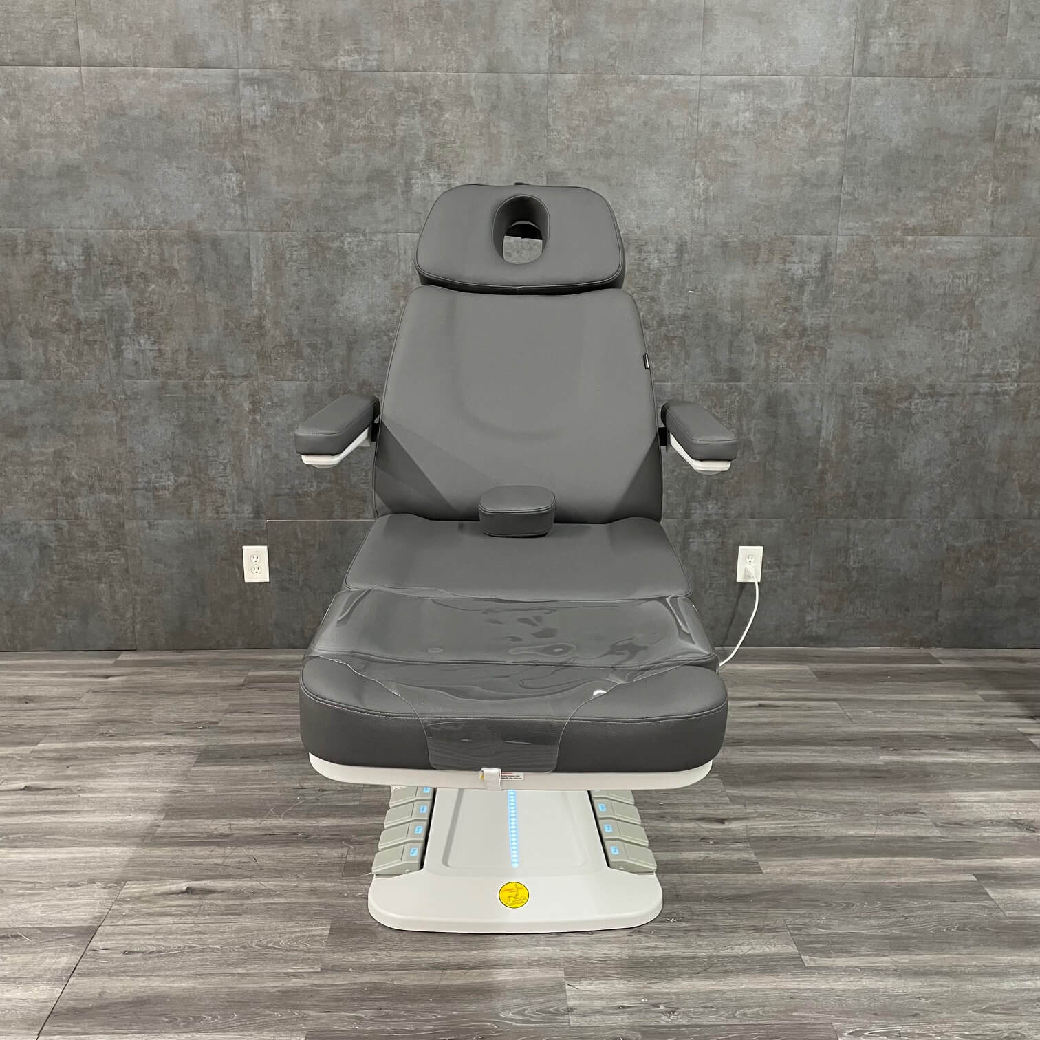 Silver Fox EBN Chair