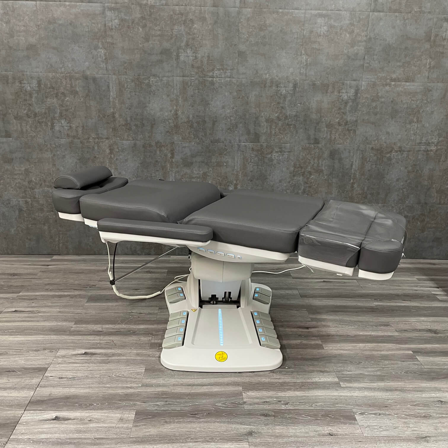 Silver Fox EBN Exam Chair - Gray