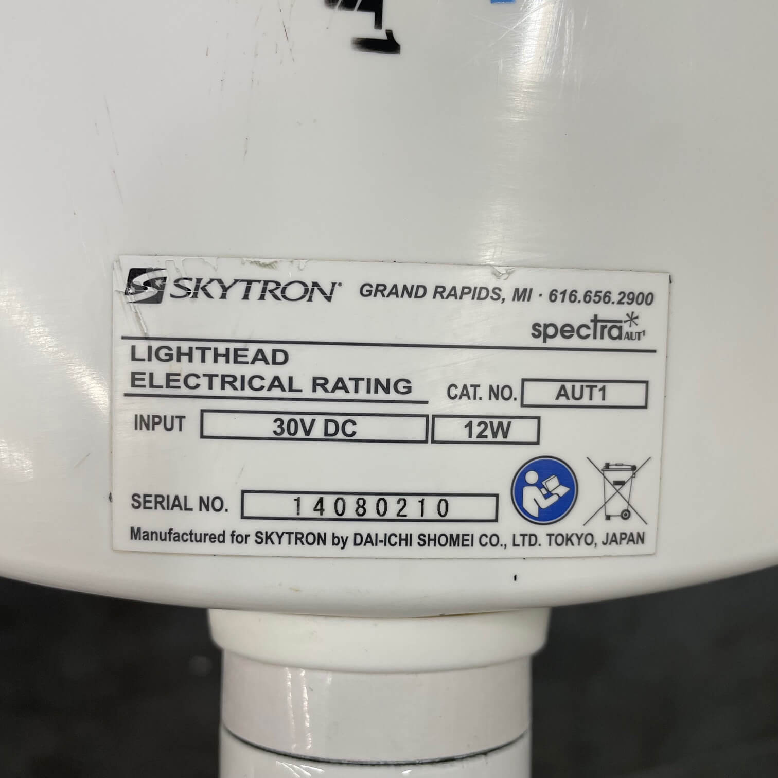 Skytron Spectra AUT1 exam light