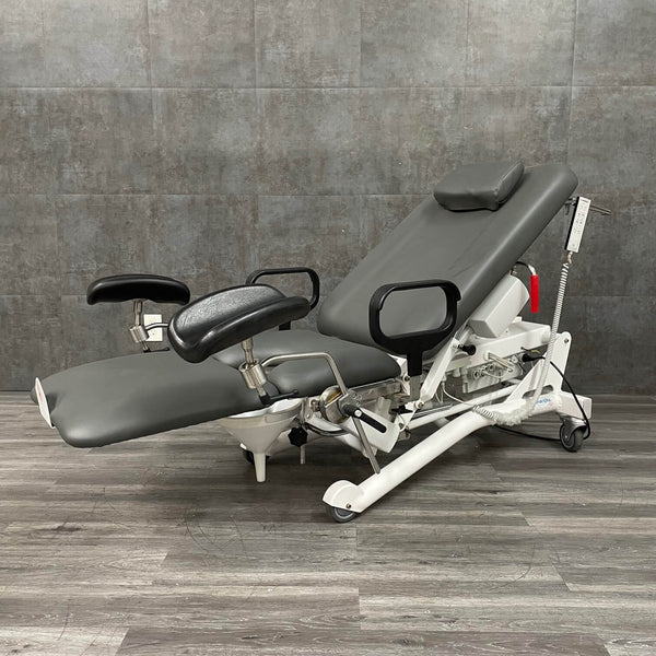 Sonesta Urology Chair w Stirrups & Armrests