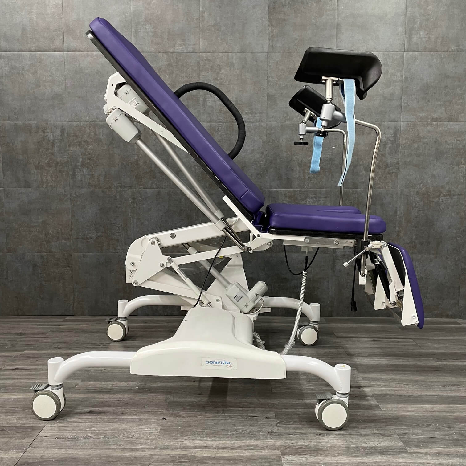 Sonesta6210VideoFluoroscopyTable