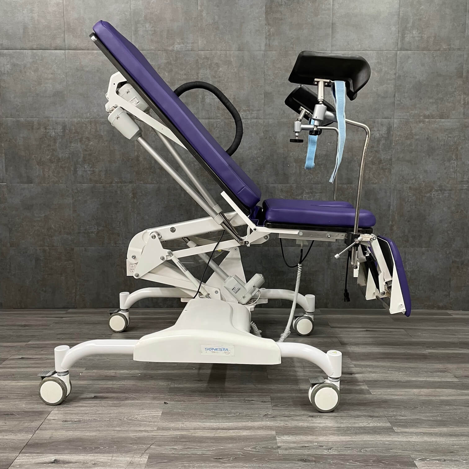 Sonesta6210VideoFluoroscopyTable