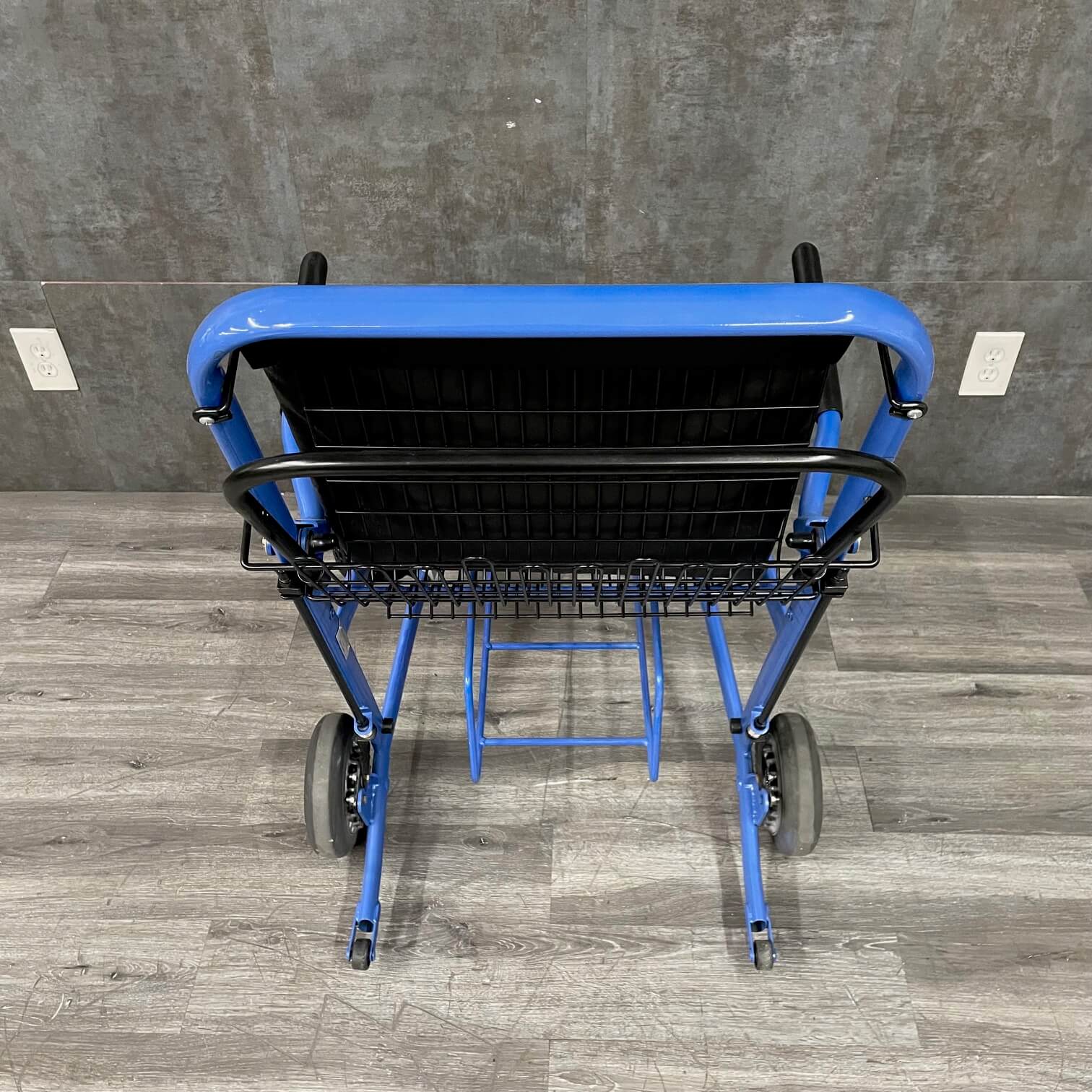 Staxi Trabsport Chair for sale