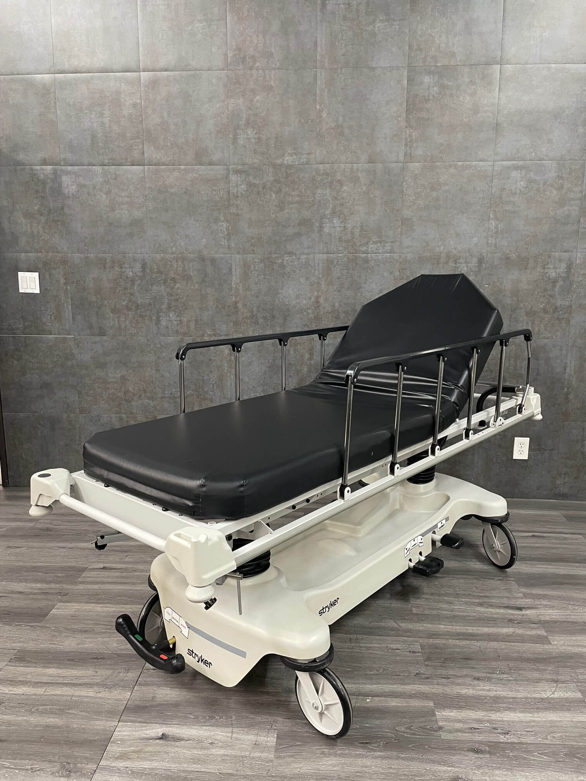 Stryker Rx1 Stryker Transport Stretcher - – Angelus Medical and Optical