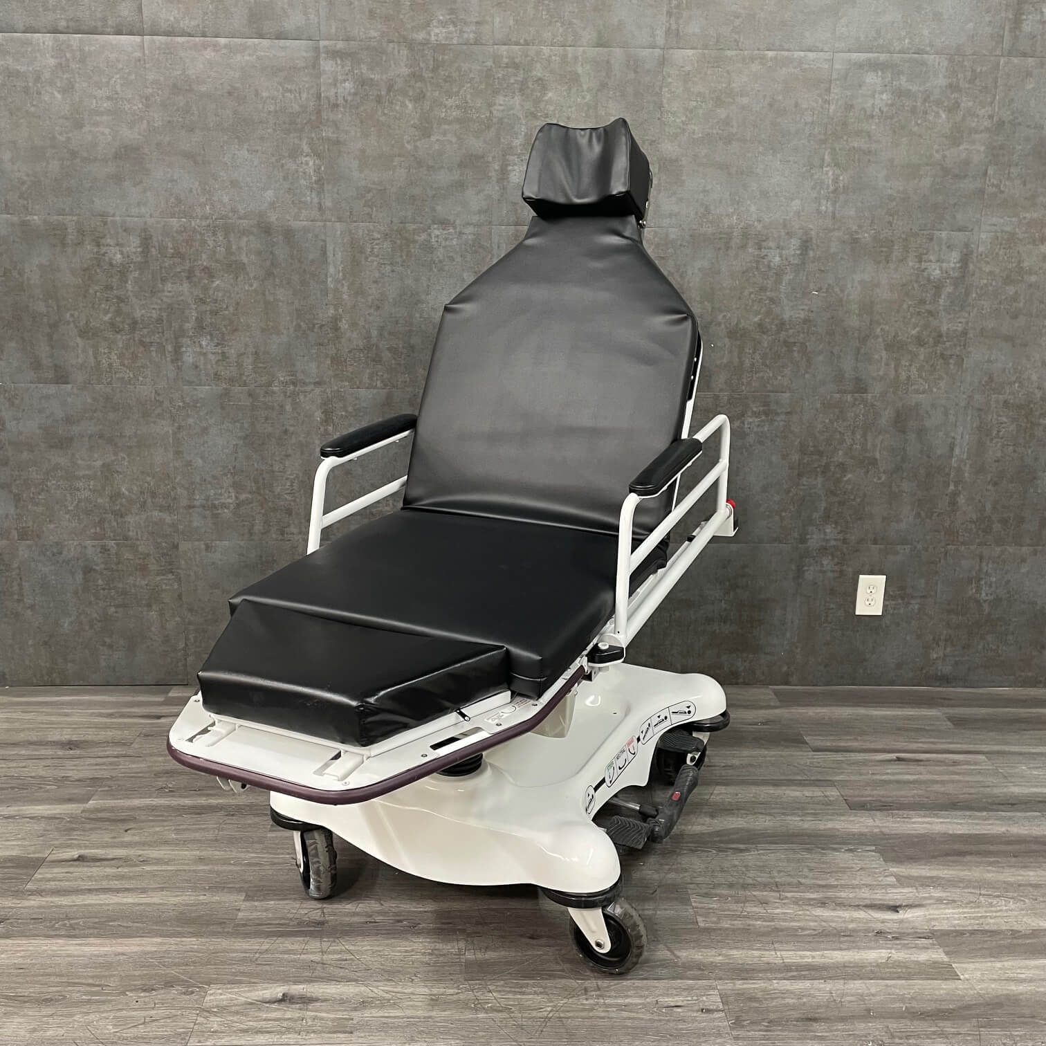 Stryker 5051 Eye Gurney Stretcher chair in Southern California
