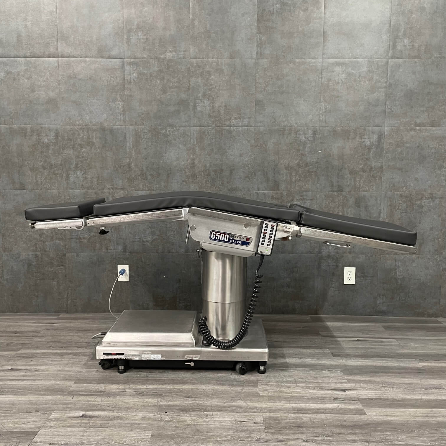 Stryker 6500 Elite O.R Table