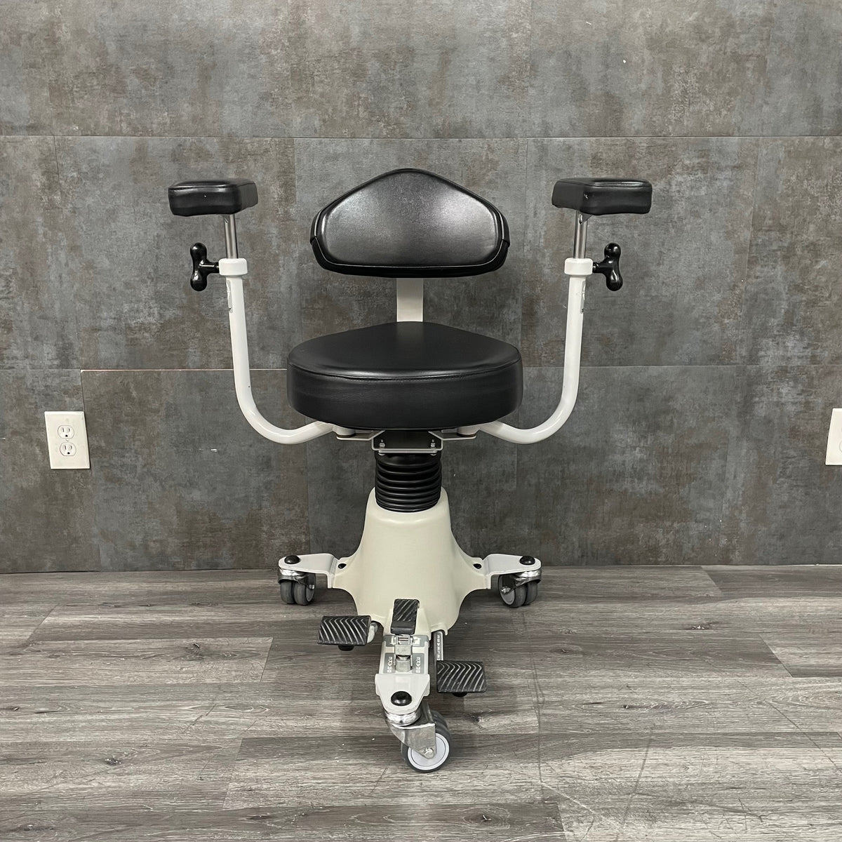 Buy Used Stryker Surgistool II with armrests
