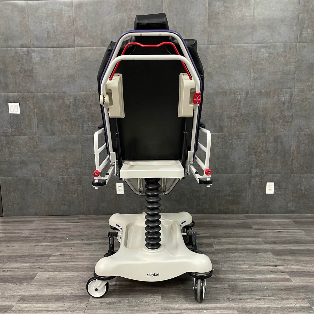 Stryker 5050 chair stretcher used in surgery centers and ophthalmology clinics Price