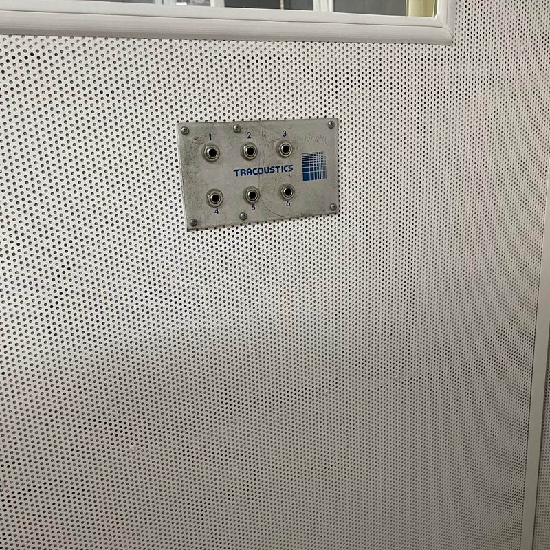 Tracoustics Audio booth 