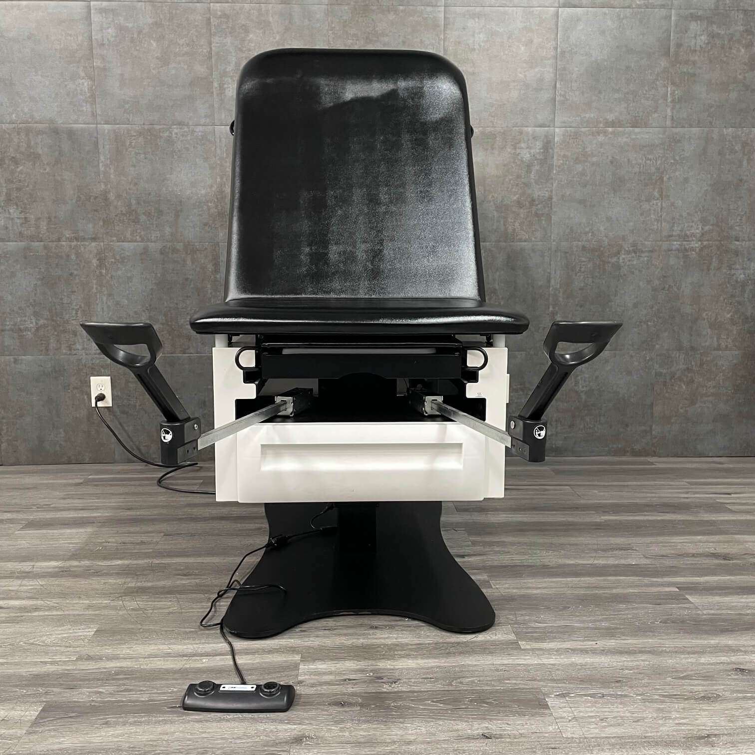 ADA approved exam table price