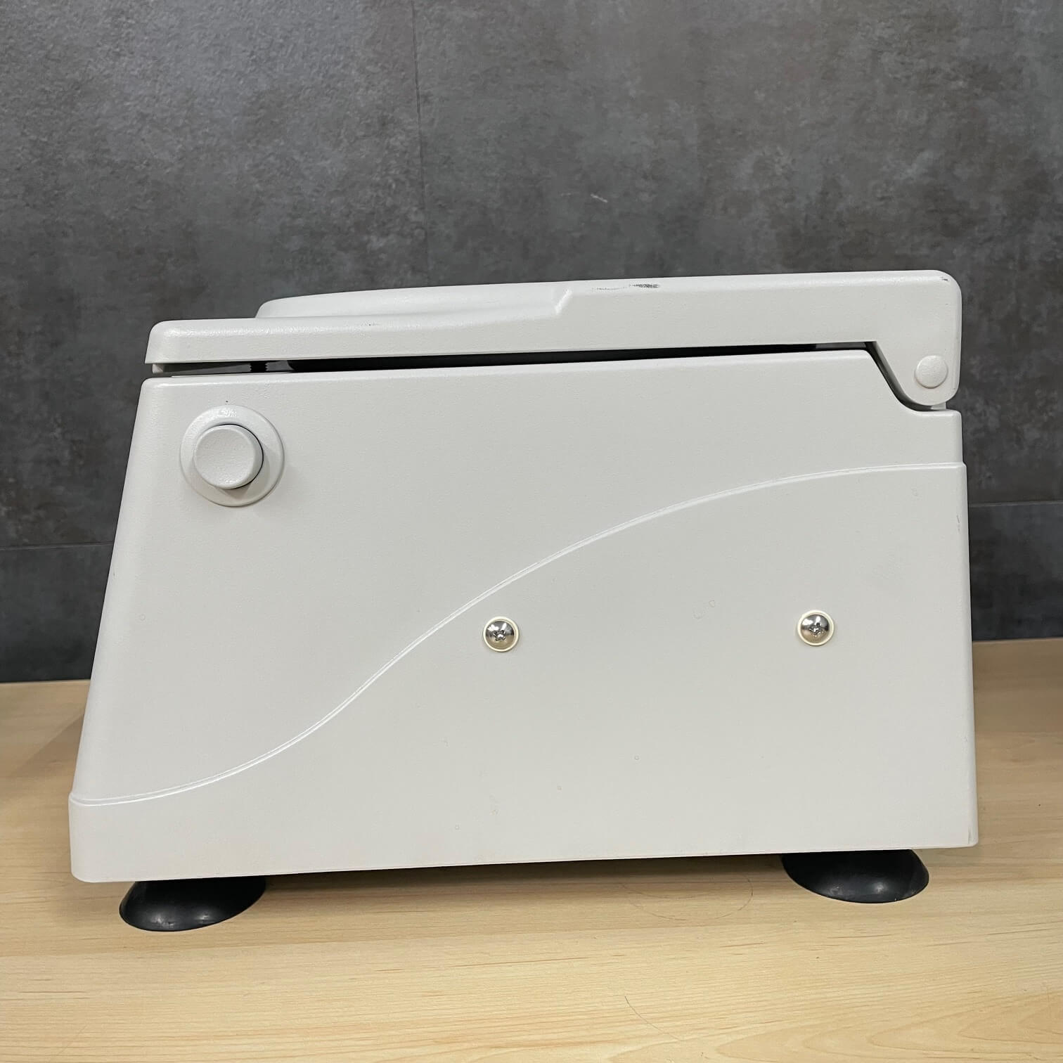 Unico C856 Centrifuge