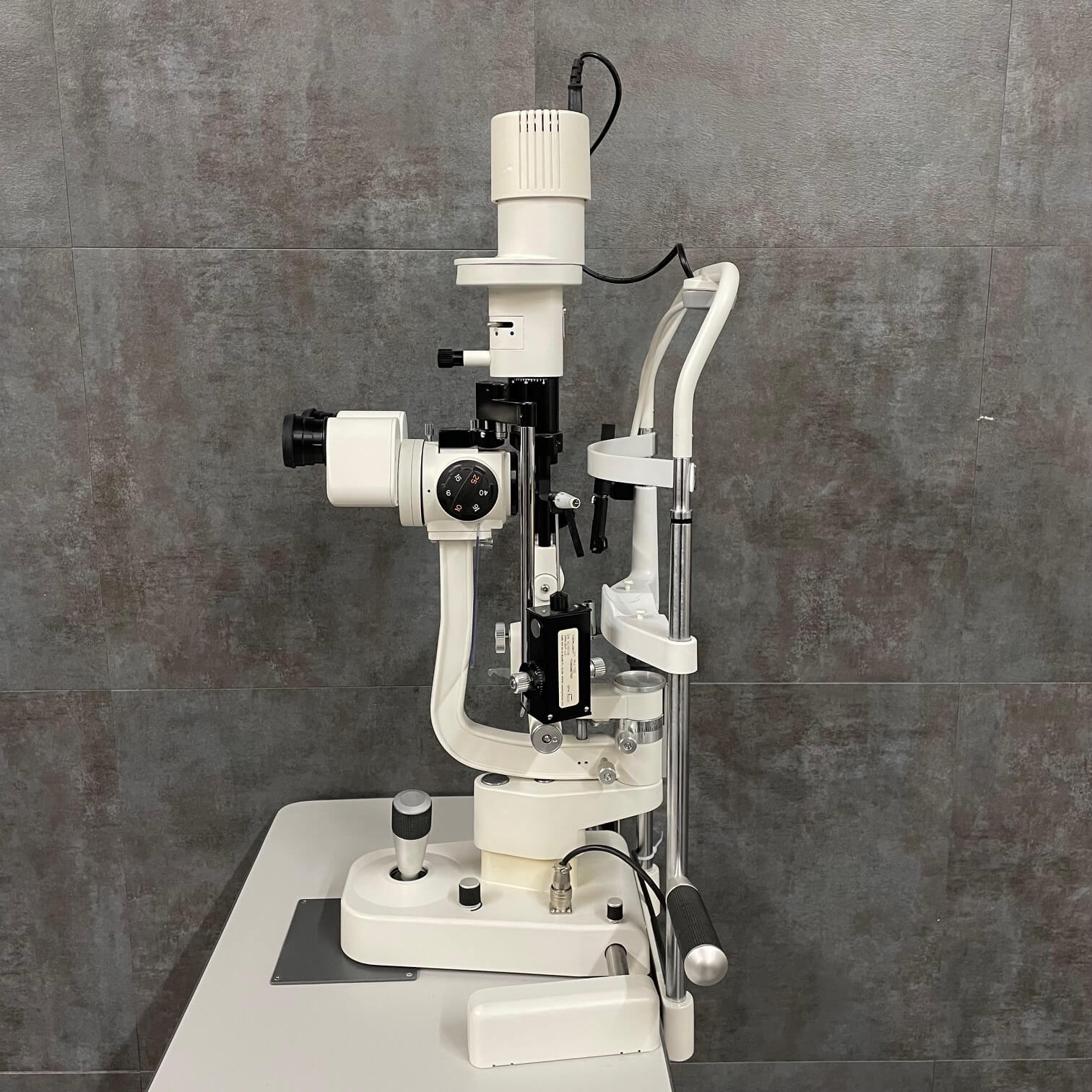 View Light CSL-3U Slit Lamp