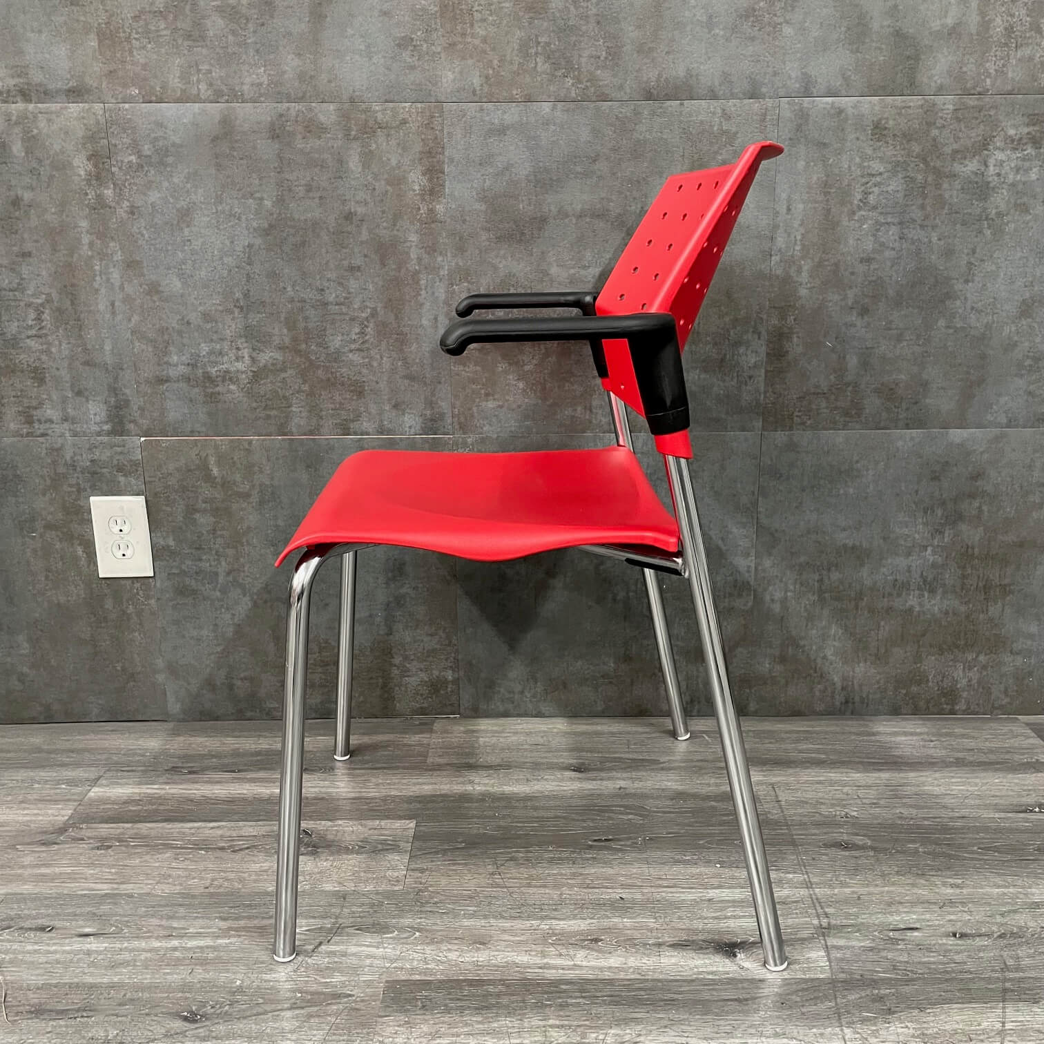 Comfortable Reception Seating for Patients - Near Los Angeles