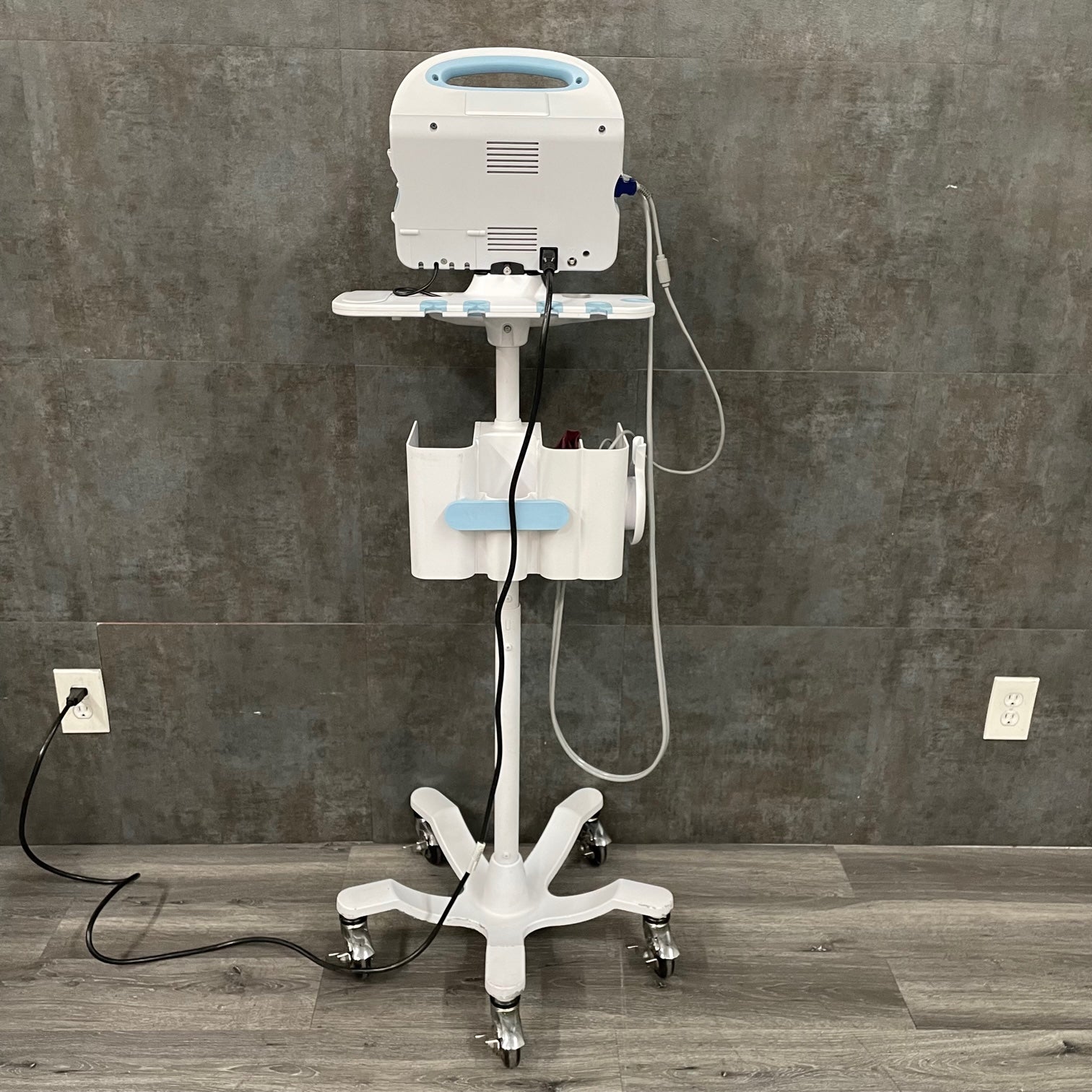 Welch Allyn 6000 series Vital Sign Monitor