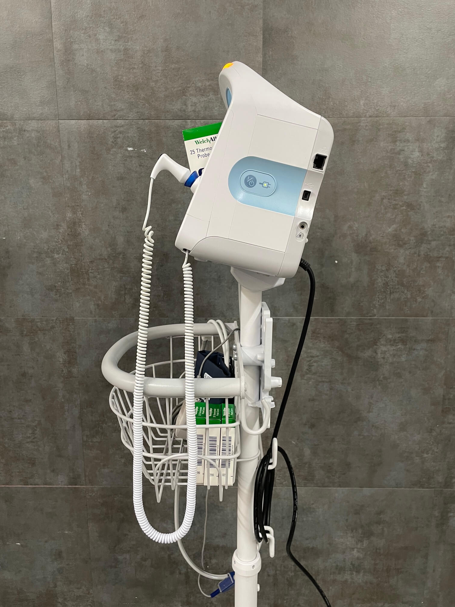 Side view of refurbished Welch Allyn 6000 Series patient monitoring system