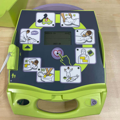 ZOLL AED PLUS - Angelus Medical 