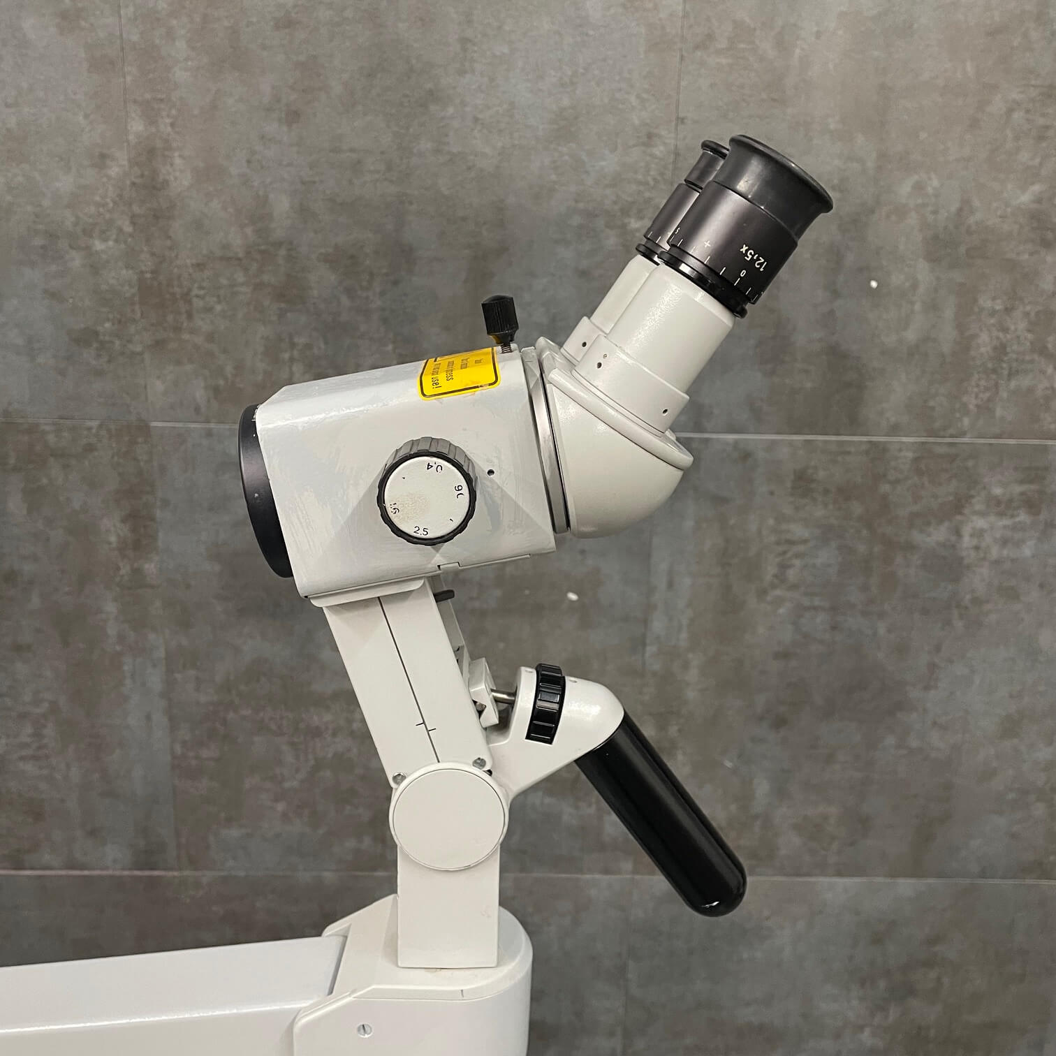Zeiss 150 FC Colposcope