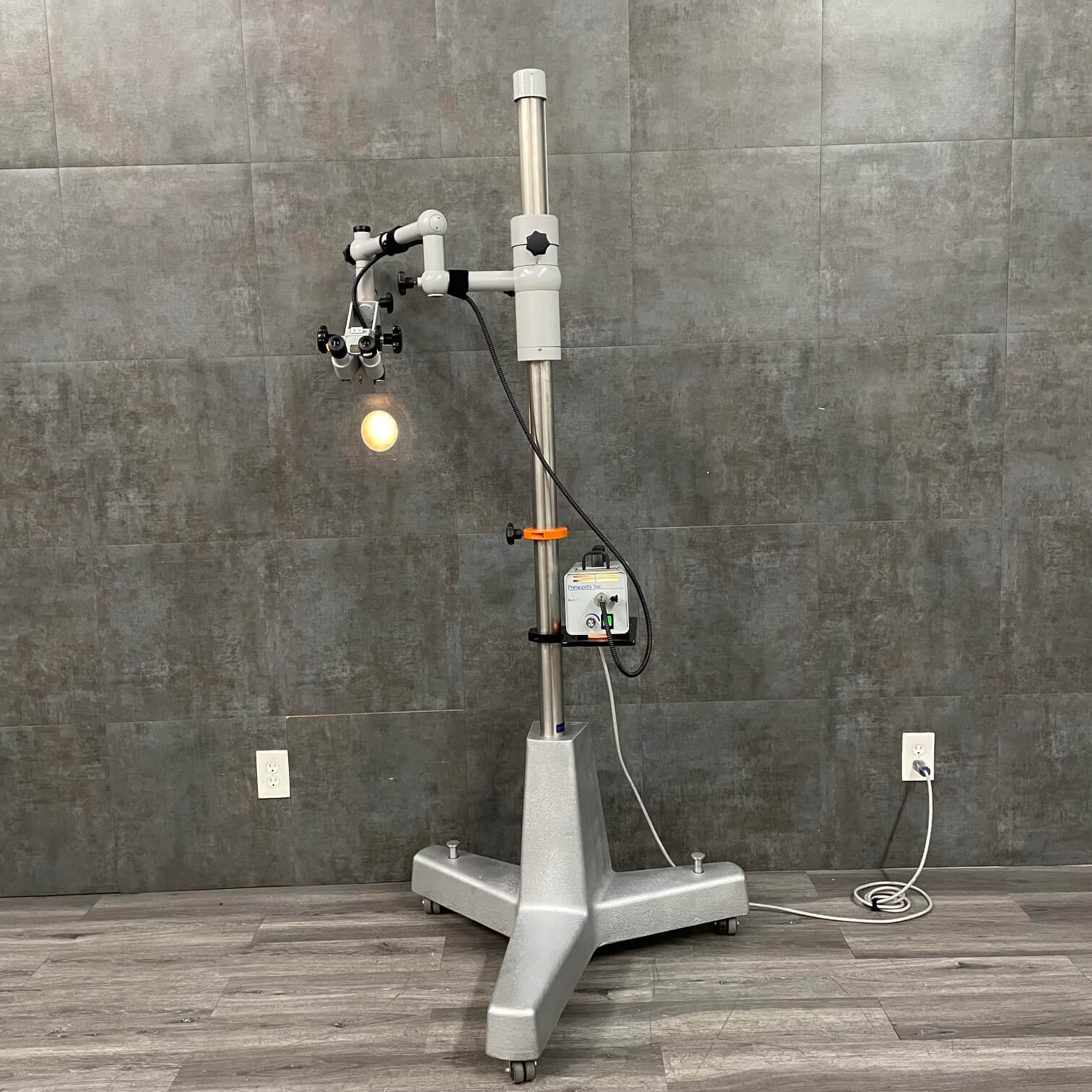 Zeiss OPMI 1fc Surgical Microscope for Sale near me Los Angeles