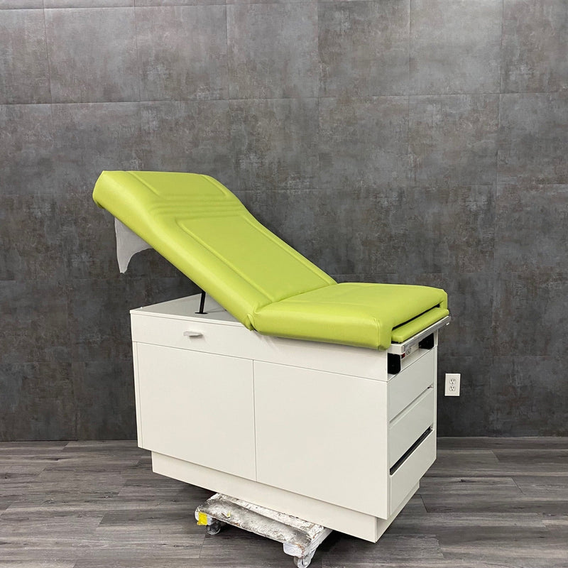 Ritter 104 exam table with new upholstery